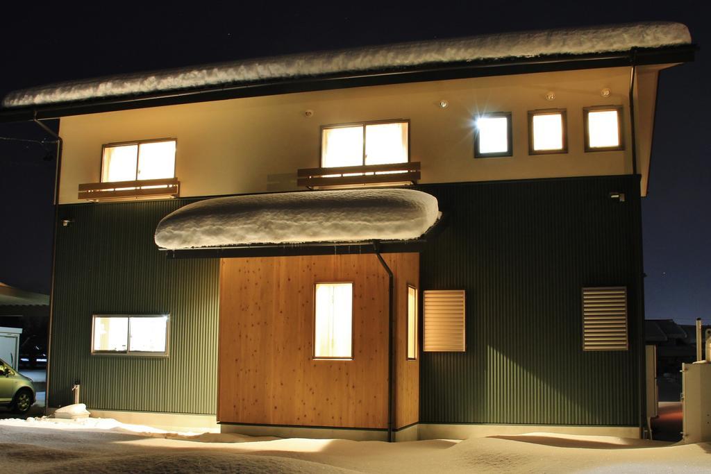 Guesthouse Kanoka Nakano  Exterior photo